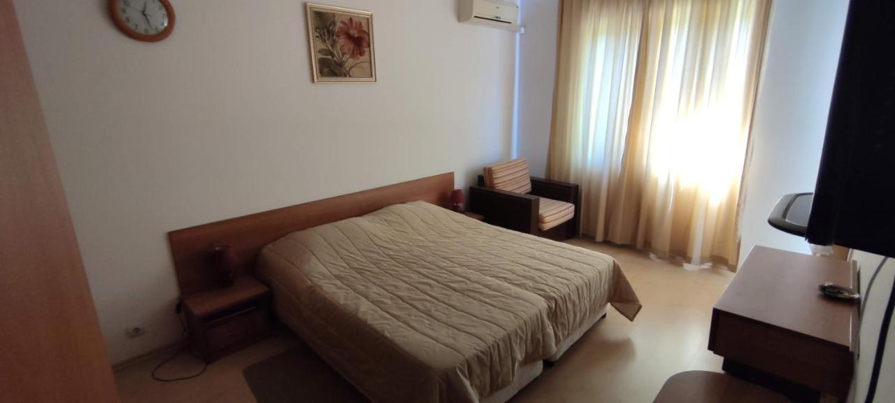 Riviera Sea Villageapartments Aranyhomok Kültér fotó